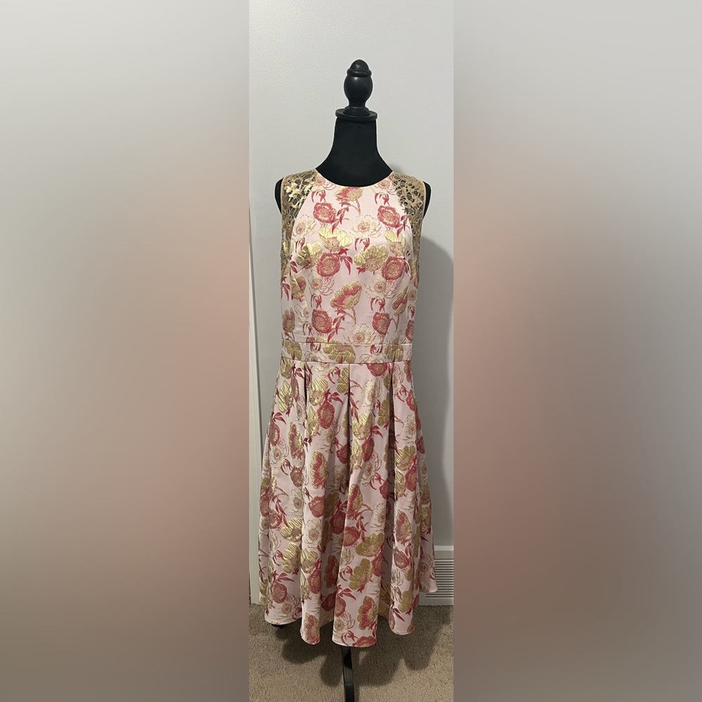Carmen Marc Valvo - Pink and Gold Floral Dress.  Size 16 US.